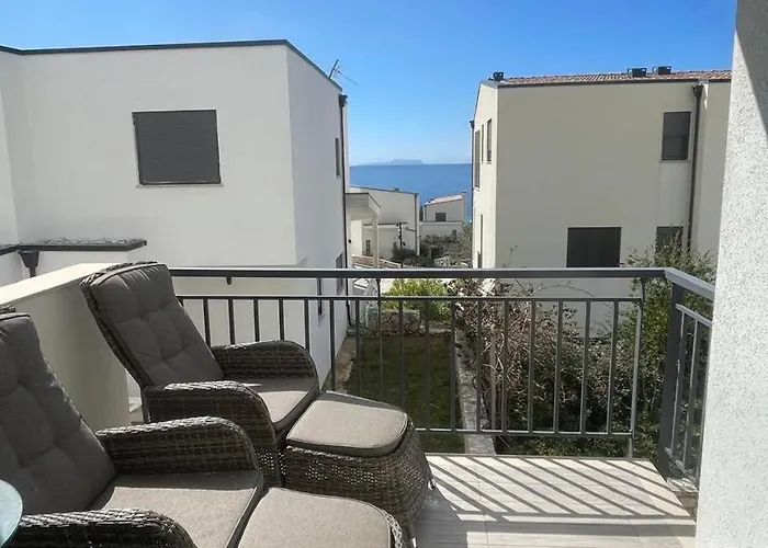 Miar Seaside Dhermi *